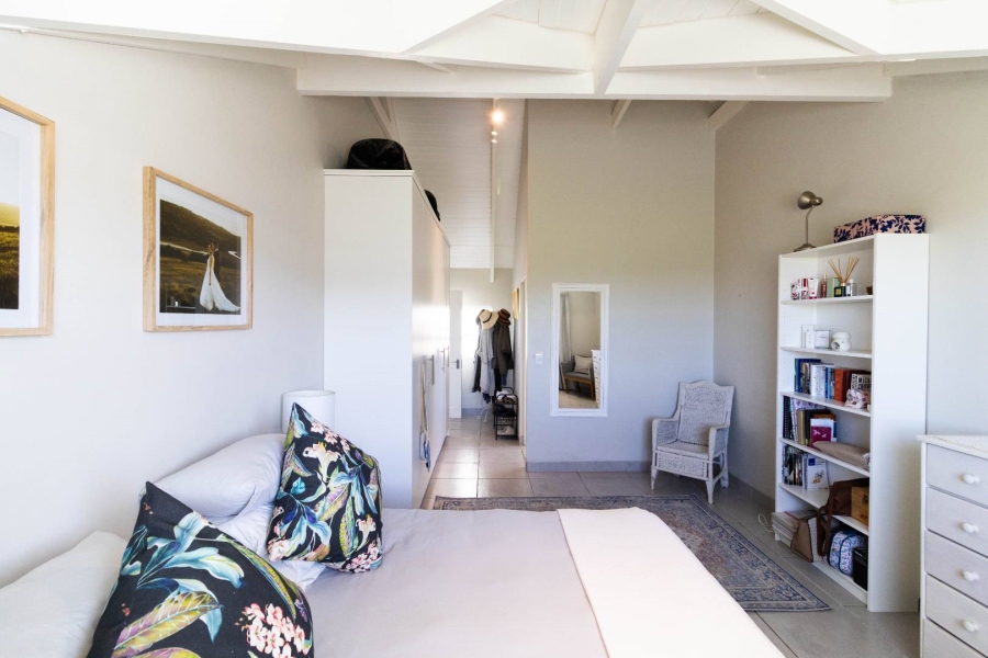 3 Bedroom Property for Sale in Sandbaai Western Cape